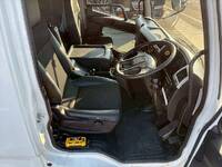 三菱ふそうファイターコンテナ専用車増トン（6t・8t）[写真22]