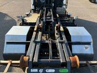 三菱ふそうファイターコンテナ専用車増トン（6t・8t）[写真09]