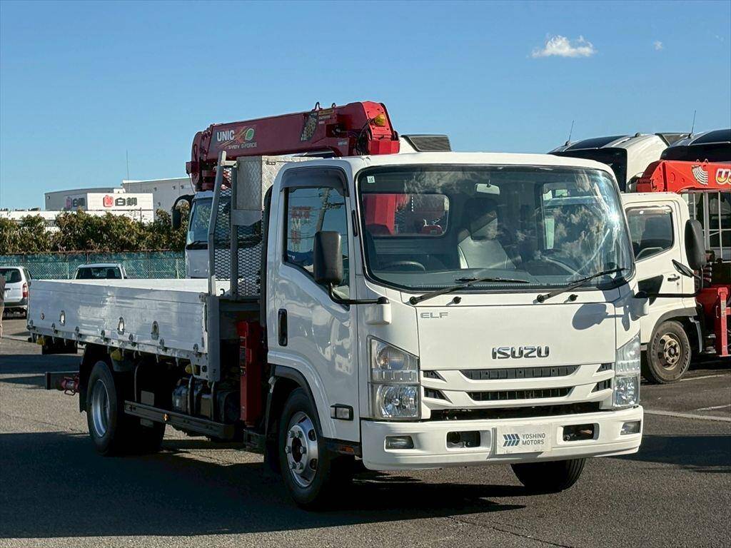 いすゞエルフクレーン4段小型（2t・3t）[写真02]