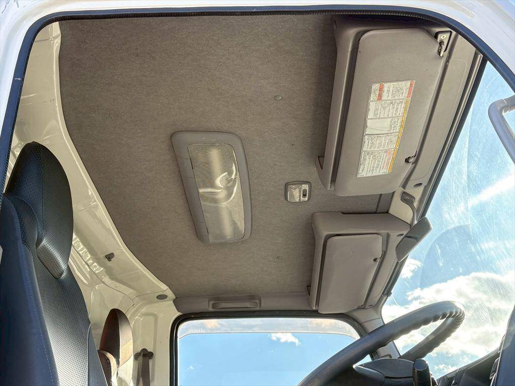 いすゞエルフクレーン4段小型（2t・3t）[写真22]