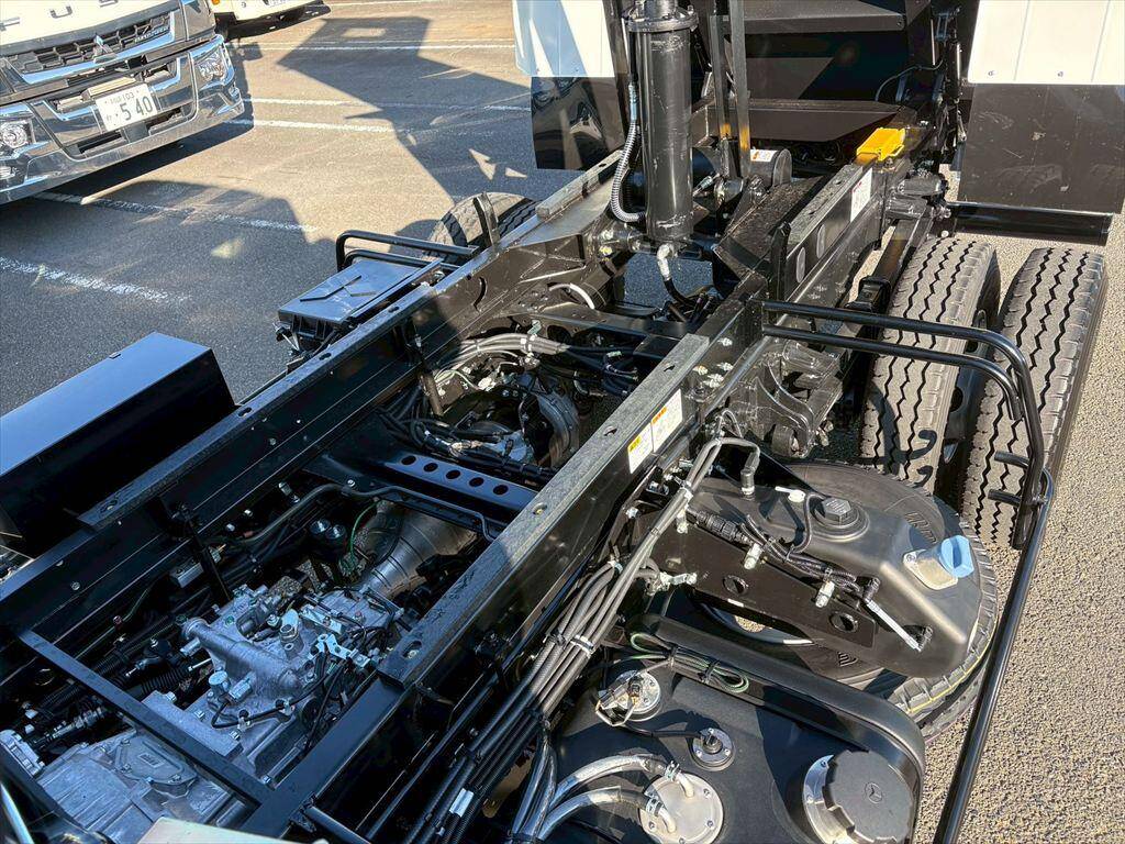 三菱ふそうファイターダンプ中型（4t）[写真17]