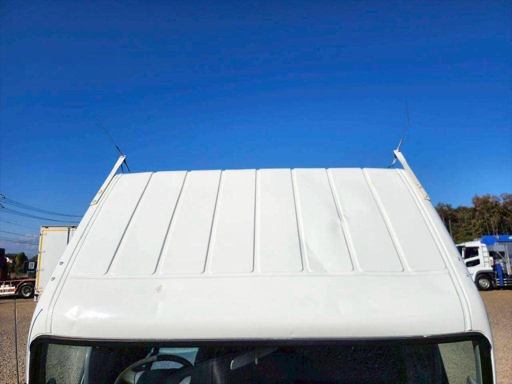 三菱キャンタークレーン4段小型（2t・3t）[写真16]