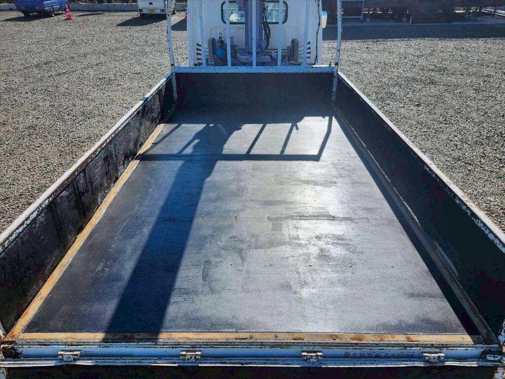 三菱キャンタークレーン4段小型（2t・3t）[写真06]