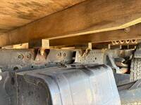 いすゞエルフセルフクレーン4段小型（2t・3t）[写真15]