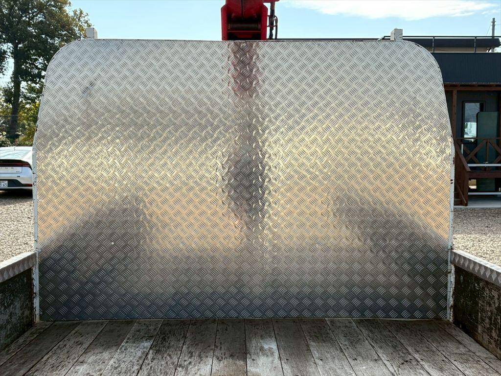 いすゞエルフセルフクレーン4段小型（2t・3t）[写真07]