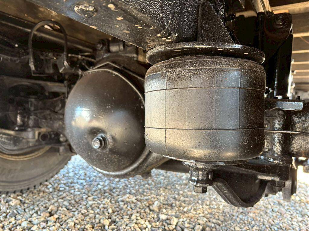 いすゞフォワードアルミブロック中型（4t）[写真15]