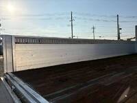 いすゞフォワードアルミブロック中型（4t）[写真10]