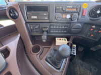 日野プロフィアダンプ大型（10t）[写真12]