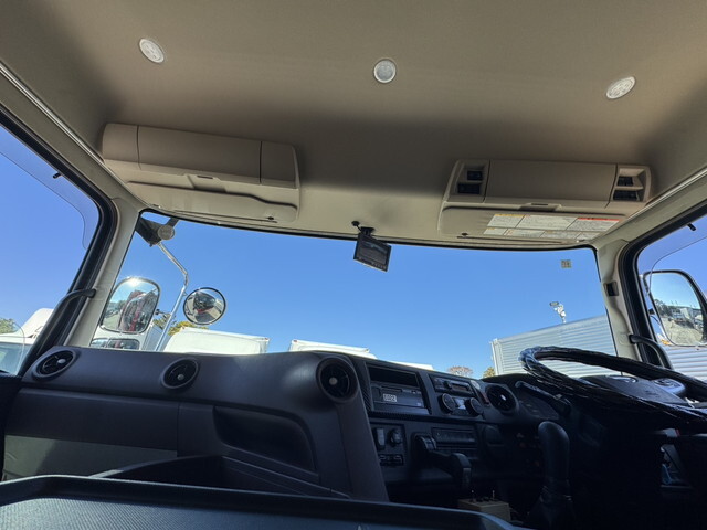 日野プロフィアダンプ大型（10t）[写真12]