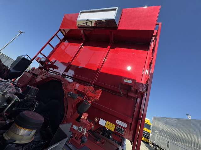 日野プロフィアダンプ大型（10t）[写真20]