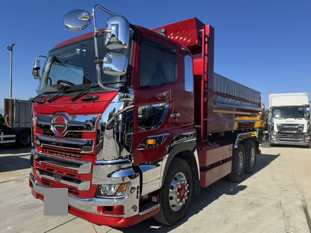 日野プロフィアダンプ大型（10t）[写真03]