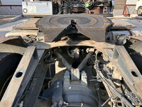 UDトラックスクオントレーラーヘッド（トラクターヘッド）大型（10t）[写真13]