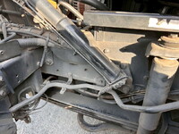 UDトラックスクオントレーラーヘッド（トラクターヘッド）大型（10t）[写真32]