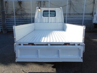 マツダボンゴ平ボディ小型（2t・3t）[写真13]