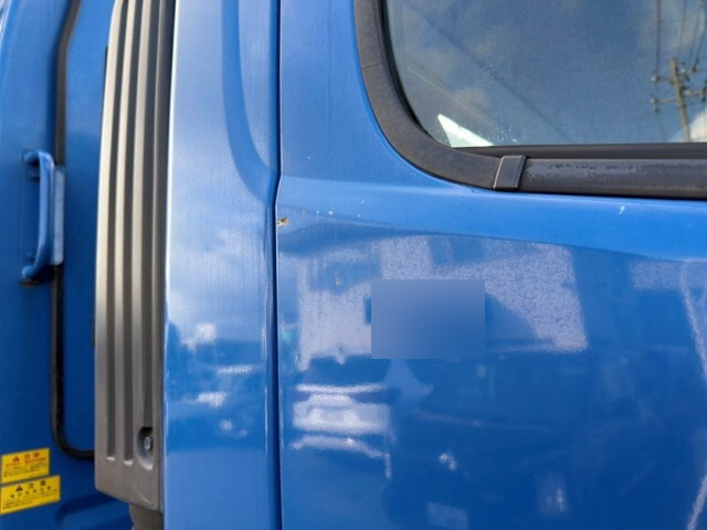 日野レンジャーパッカー車（塵芥車）増トン（6t・8t）[写真30]