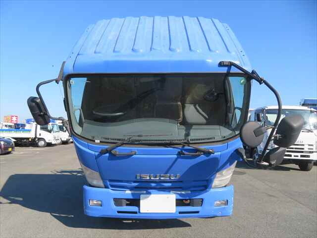 いすゞフォワードコンテナ専用車増トン（6t・8t）[写真12]