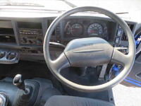 いすゞフォワードコンテナ専用車増トン（6t・8t）[写真31]