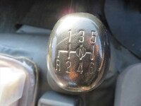 いすゞフォワードコンテナ専用車増トン（6t・8t）[写真32]