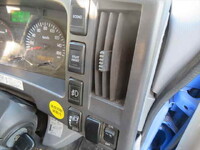 いすゞフォワードコンテナ専用車増トン（6t・8t）[写真39]