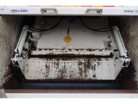 日野レンジャーパッカー車（塵芥車）中型（4t）[写真11]