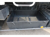 日野レンジャーパッカー車（塵芥車）中型（4t）[写真22]