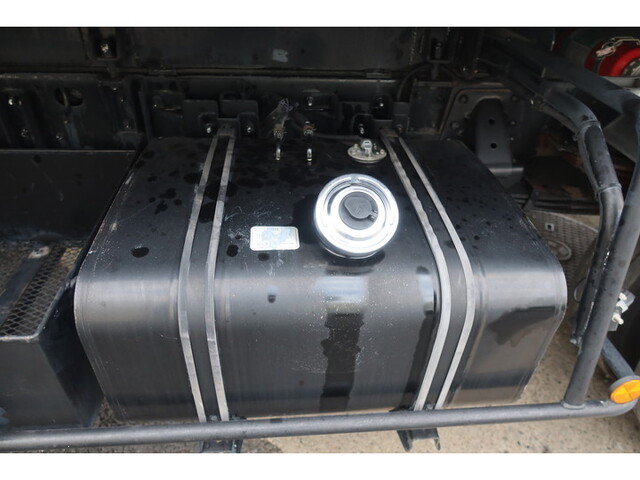 日野レンジャーパッカー車（塵芥車）中型（4t）[写真22]