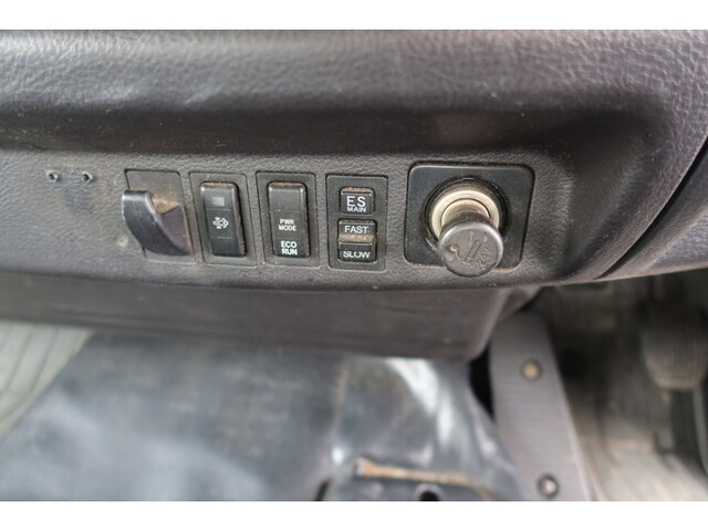 日野レンジャーパッカー車（塵芥車）中型（4t）[写真34]