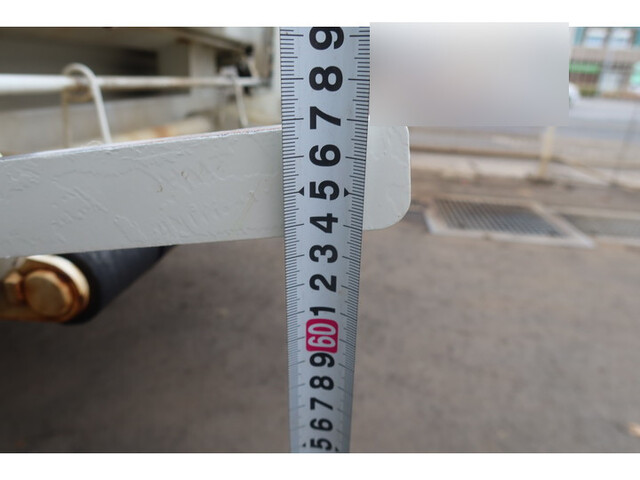 日野レンジャーパッカー車（塵芥車）中型（4t）[写真39]