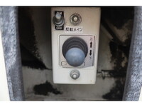 日野レンジャーパッカー車（塵芥車）中型（4t）[写真09]