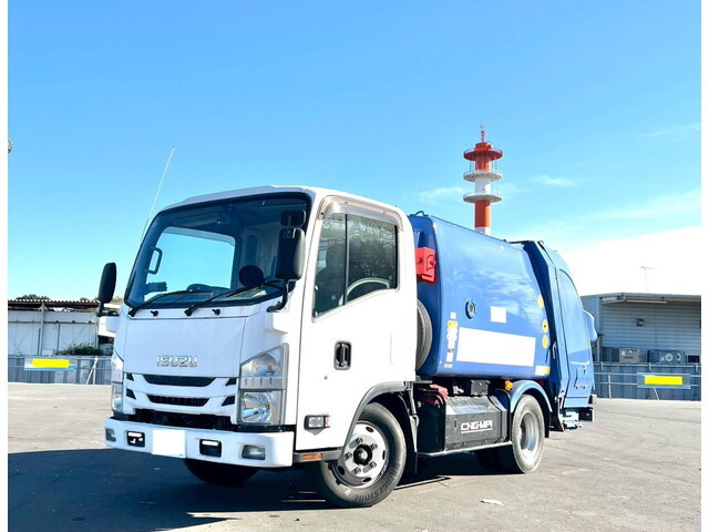 中古エルフパッカー車（塵芥車）