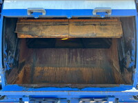 いすゞエルフパッカー車（塵芥車）小型（2t・3t）[写真19]