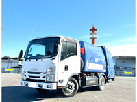いすゞエルフパッカー車（塵芥車）小型（2t・3t）[写真01]