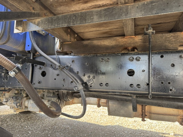 三菱ふそうファイタークレーン4段中型（4t）[写真32]