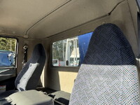 三菱ふそうファイタークレーン4段中型（4t）[写真10]