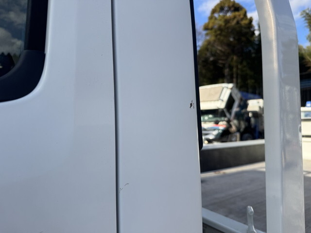 いすゞエルフ平ボディ小型（2t・3t）[写真39]