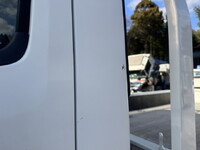 いすゞエルフ平ボディ小型（2t・3t）[写真40]