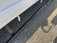 いすゞエルフ平ボディ小型（2t・3t）[写真41]