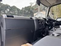 三菱ふそうファイターコンテナ専用車中型（4t）[写真17]