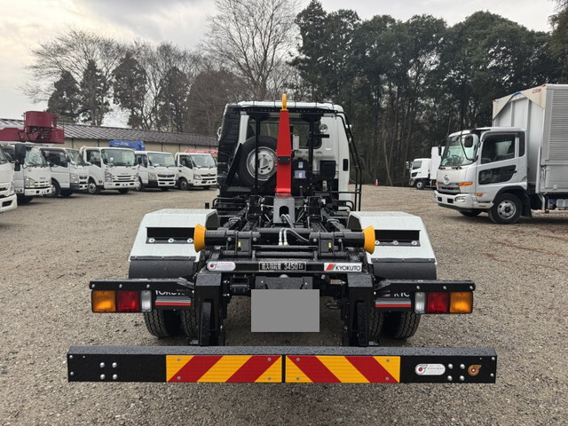 三菱ふそうファイターコンテナ専用車中型（4t）[写真18]