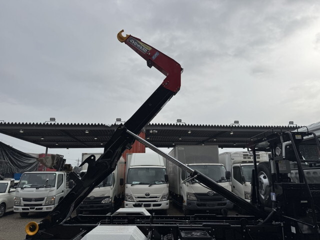 三菱ふそうファイターコンテナ専用車中型（4t）[写真20]