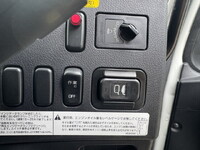 三菱ふそうファイターコンテナ専用車中型（4t）[写真07]
