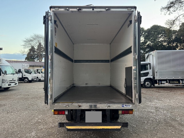 三菱ふそうキャンター保冷バン小型（2t・3t）[写真17]