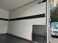 三菱ふそうキャンター保冷バン小型（2t・3t）[写真22]