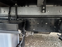 三菱ふそうキャンター保冷バン小型（2t・3t）[写真30]