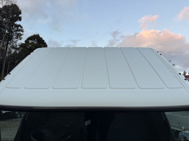 三菱ふそうキャンター保冷バン小型（2t・3t）[写真32]