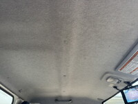 三菱ふそうキャンター保冷バン小型（2t・3t）[写真07]