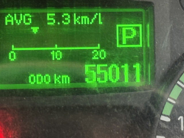 三菱ふそうキャンター保冷バン小型（2t・3t）[写真07]