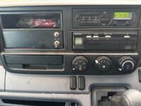 三菱ふそうキャンター保冷バン小型（2t・3t）[写真10]