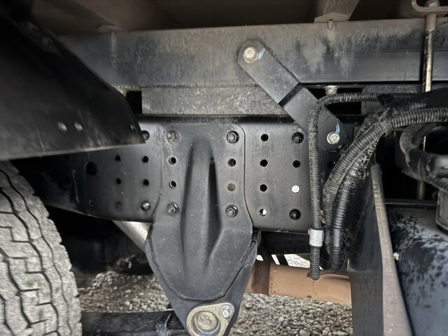 三菱ふそうキャンター平ボディ小型（2t・3t）[写真23]