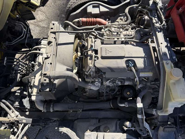 三菱ふそうキャンタークレーン3段小型（2t・3t）[写真11]